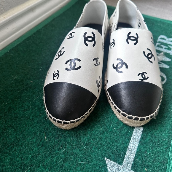 Chanel Espadrilles - Picture 1 of 4